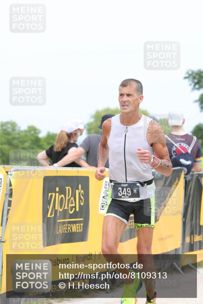 22.06.2025 - Viking Triathlon H.Heesch http://msf.ph/oto/8109313 22.06.2025 14:43:46 Laufen 349, 394, 650 meine-sportfotos.de