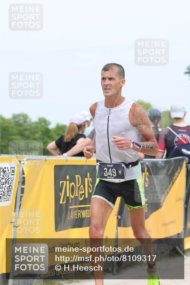 22.06.2025 - Viking Triathlon H.Heesch http://msf.ph/oto/8109317 22.06.2025 14:43:46 Laufen 349, 394, 650 meine-sportfotos.de