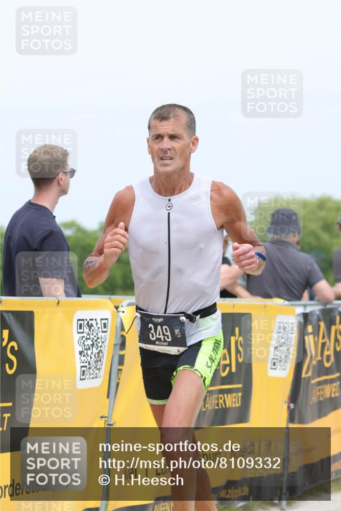 22.06.2025 - Viking Triathlon H.Heesch http://msf.ph/oto/8109332 22.06.2025 14:43:46 Laufen 349, 394, 650 meine-sportfotos.de