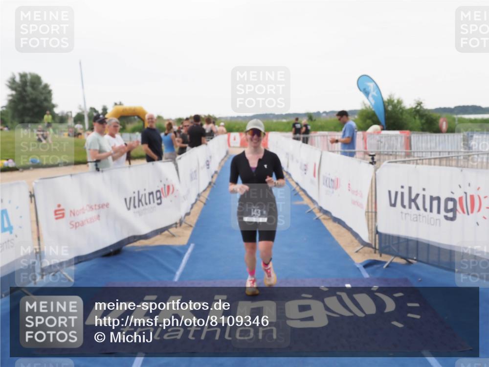 22.06.2025 - Viking Triathlon MichiJ http://msf.ph/oto/8109346 22.06.2025 16:21:30 Ziel 143 meine-sportfotos.de