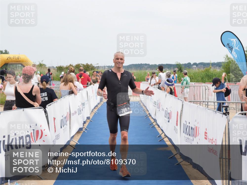22.06.2025 - Viking Triathlon MichiJ http://msf.ph/oto/8109370 22.06.2025 14:52:22 Ziel 288, 420 meine-sportfotos.de