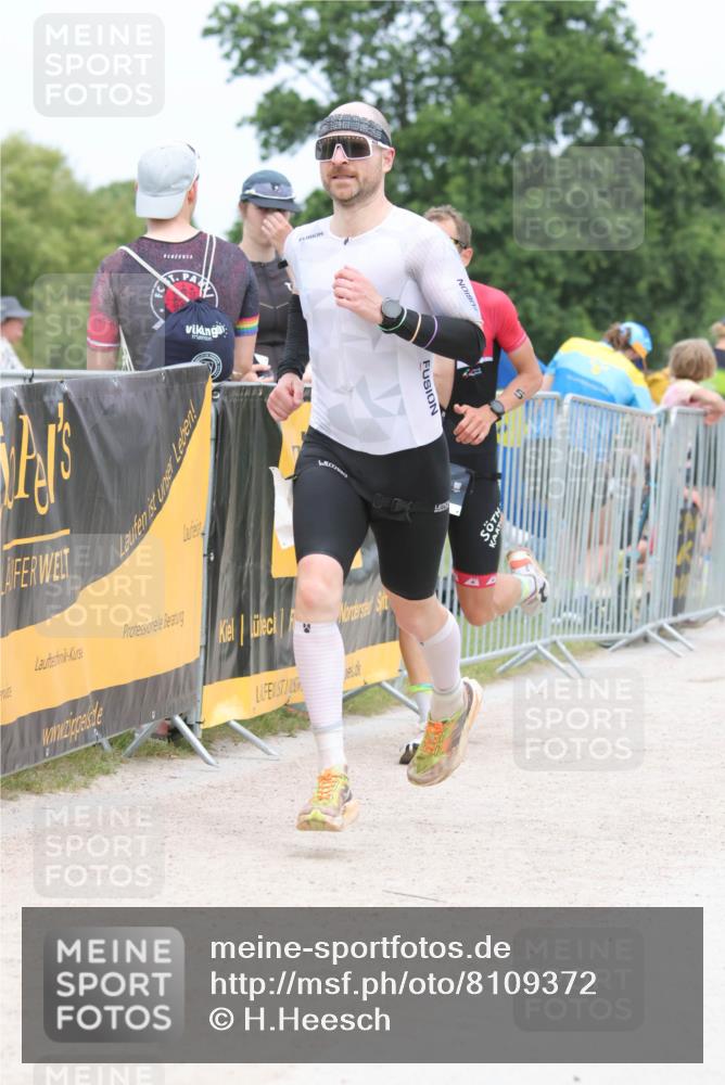 22.06.2025 - Viking Triathlon H.Heesch http://msf.ph/oto/8109372 22.06.2025 14:38:50 Laufen 5, 83, 258 meine-sportfotos.de