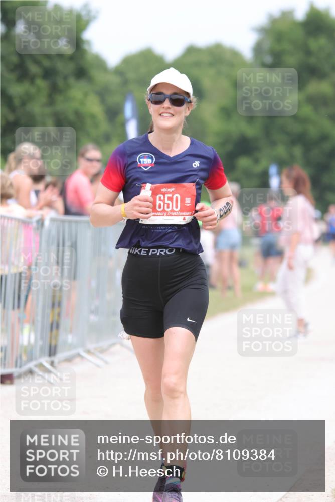 22.06.2025 - Viking Triathlon H.Heesch http://msf.ph/oto/8109384 22.06.2025 14:43:50 Laufen 349, 394, 523, 650 meine-sportfotos.de
