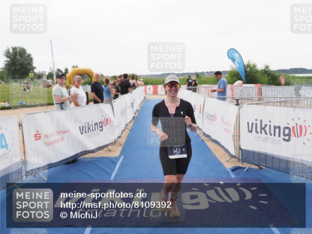 22.06.2025 - Viking Triathlon MichiJ http://msf.ph/oto/8109392 22.06.2025 16:21:30 Ziel 143 meine-sportfotos.de