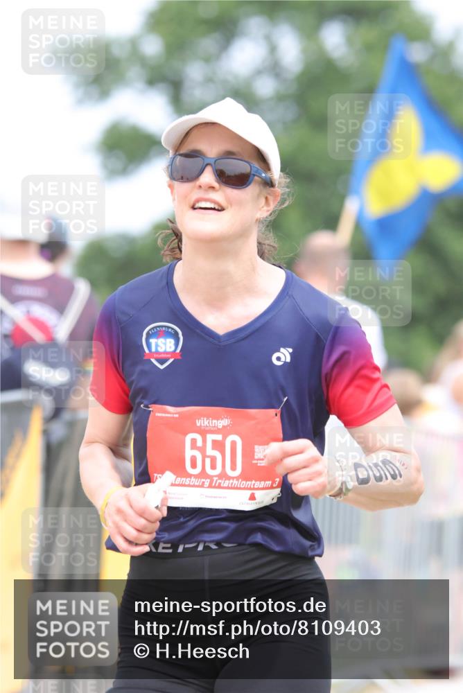 22.06.2025 - Viking Triathlon H.Heesch http://msf.ph/oto/8109403 22.06.2025 14:43:51 Laufen 394, 523, 650 meine-sportfotos.de