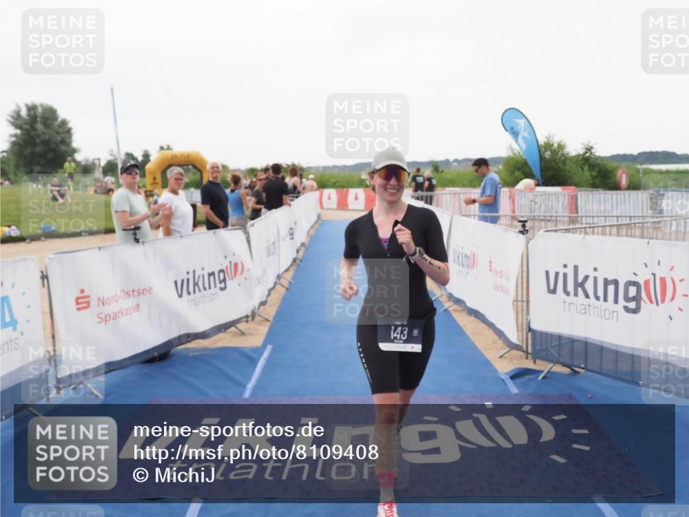 22.06.2025 - Viking Triathlon MichiJ http://msf.ph/oto/8109408 22.06.2025 16:21:30 Ziel 143 meine-sportfotos.de