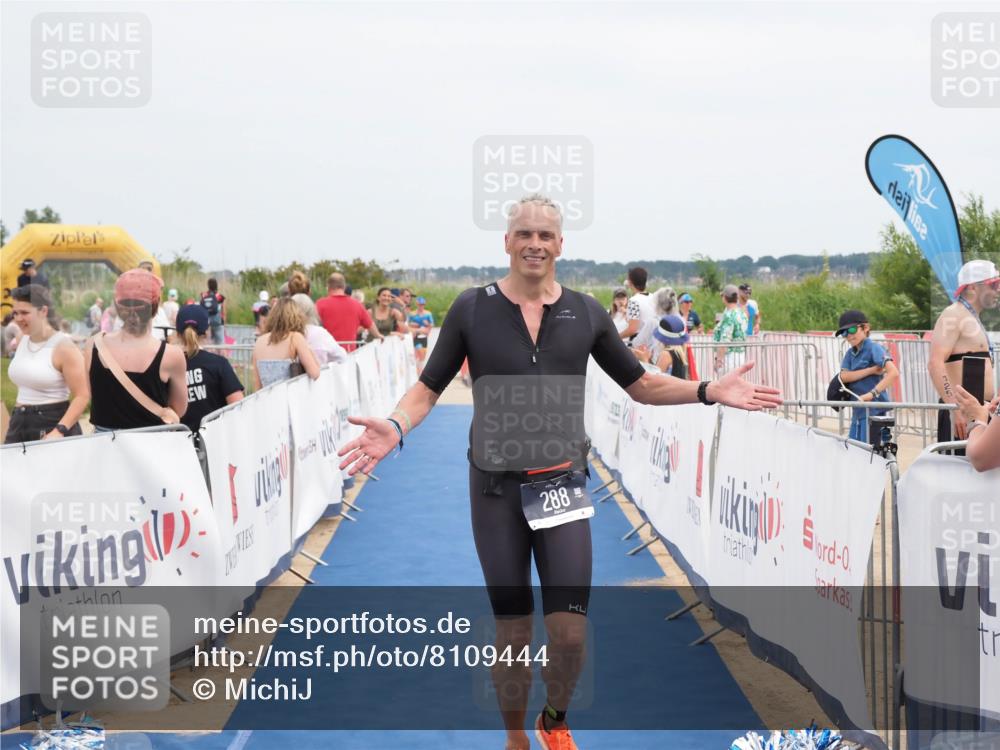 22.06.2025 - Viking Triathlon MichiJ http://msf.ph/oto/8109444 22.06.2025 14:52:22 Ziel 288, 420 meine-sportfotos.de