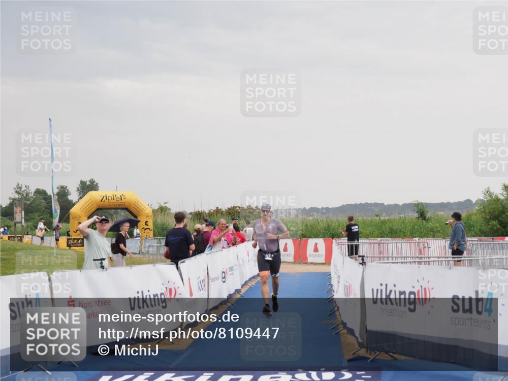 22.06.2025 - Viking Triathlon MichiJ http://msf.ph/oto/8109447 22.06.2025 16:38:46 Ziel 276 meine-sportfotos.de