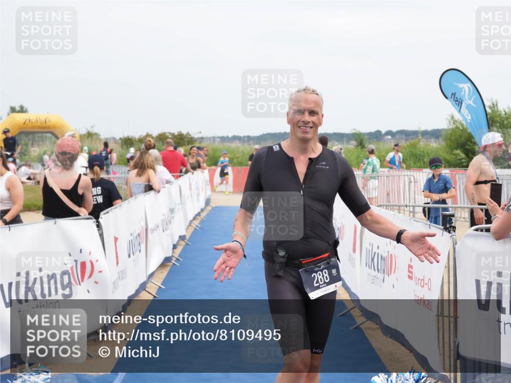 22.06.2025 - Viking Triathlon MichiJ http://msf.ph/oto/8109495 22.06.2025 14:52:23 Ziel 288, 420 meine-sportfotos.de