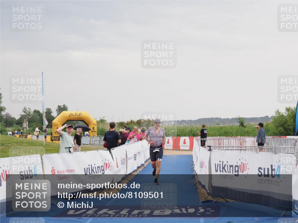22.06.2025 - Viking Triathlon MichiJ http://msf.ph/oto/8109501 22.06.2025 16:38:47 Ziel 276 meine-sportfotos.de