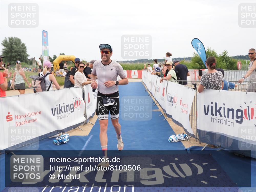 22.06.2025 - Viking Triathlon MichiJ http://msf.ph/oto/8109506 22.06.2025 15:01:00 Ziel 510 meine-sportfotos.de