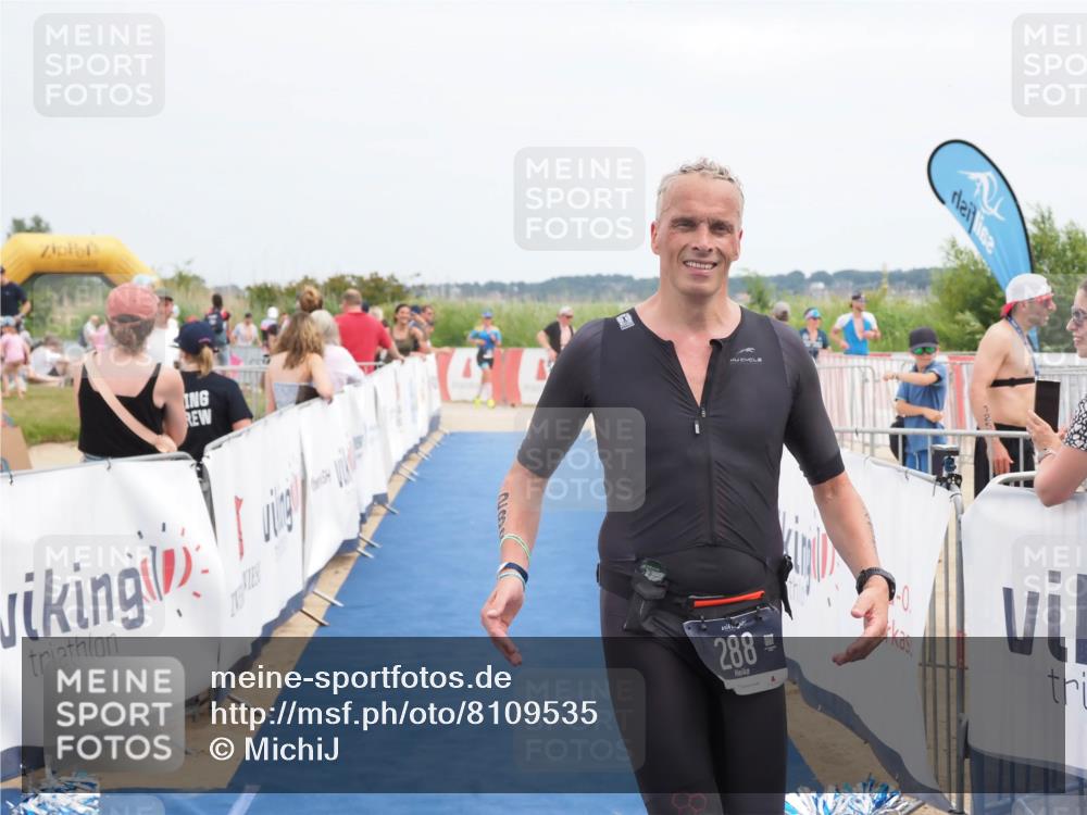 22.06.2025 - Viking Triathlon MichiJ http://msf.ph/oto/8109535 22.06.2025 14:52:23 Ziel 288, 420 meine-sportfotos.de