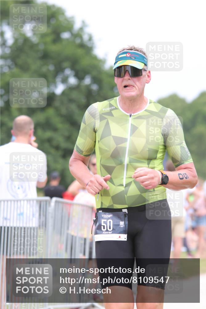 22.06.2025 - Viking Triathlon H.Heesch http://msf.ph/oto/8109547 22.06.2025 14:44:01 Laufen 50, 210, 523 meine-sportfotos.de