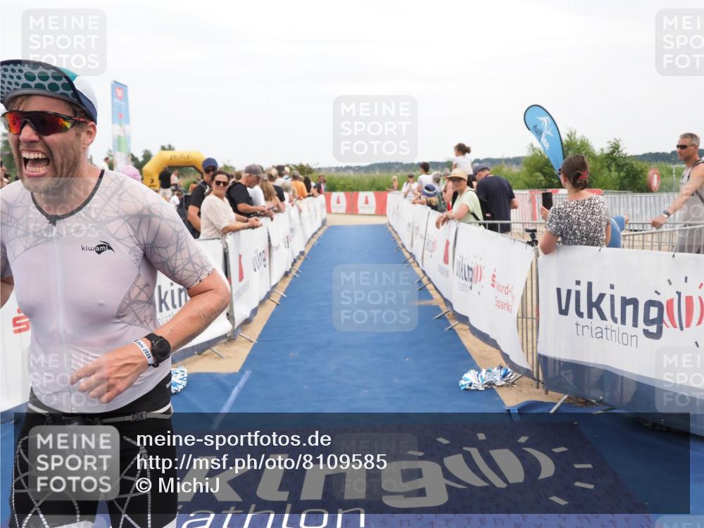 22.06.2025 - Viking Triathlon MichiJ http://msf.ph/oto/8109585 22.06.2025 15:01:01 Ziel 510 meine-sportfotos.de