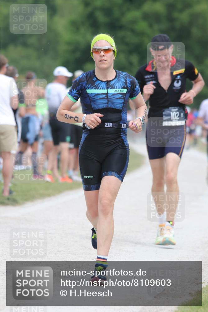22.06.2025 - Viking Triathlon H.Heesch http://msf.ph/oto/8109603 22.06.2025 14:44:05 Laufen 50, 102, 210 meine-sportfotos.de