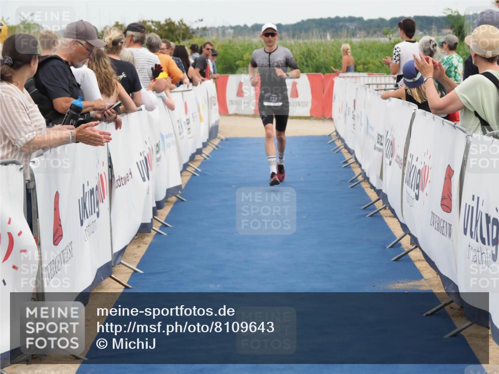 22.06.2025 - Viking Triathlon MichiJ http://msf.ph/oto/8109643 22.06.2025 15:01:16 Ziel 132 meine-sportfotos.de