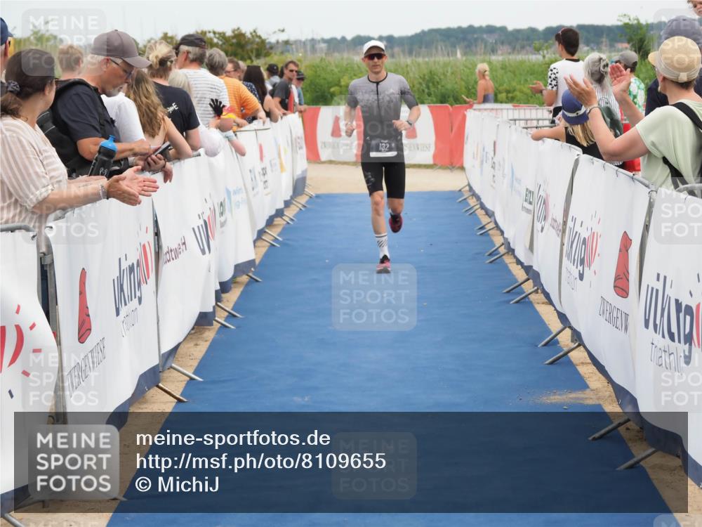 22.06.2025 - Viking Triathlon MichiJ http://msf.ph/oto/8109655 22.06.2025 15:01:16 Ziel 132 meine-sportfotos.de