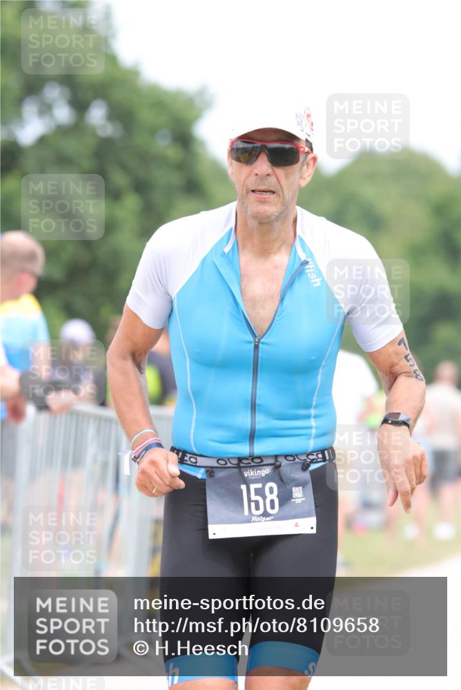 22.06.2025 - Viking Triathlon H.Heesch http://msf.ph/oto/8109658 22.06.2025 14:39:50 Laufen 72, 158, 229 meine-sportfotos.de