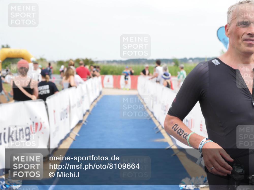 22.06.2025 - Viking Triathlon MichiJ http://msf.ph/oto/8109664 22.06.2025 14:52:24 Ziel 288 meine-sportfotos.de