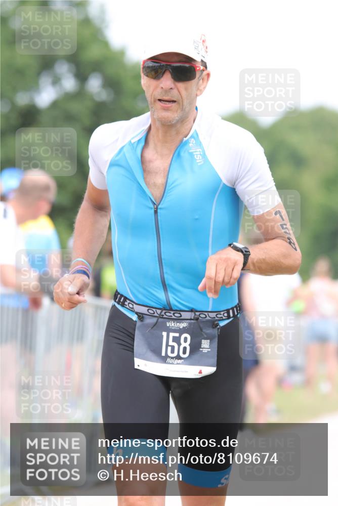 22.06.2025 - Viking Triathlon H.Heesch http://msf.ph/oto/8109674 22.06.2025 14:39:51 Laufen 72, 158, 229 meine-sportfotos.de