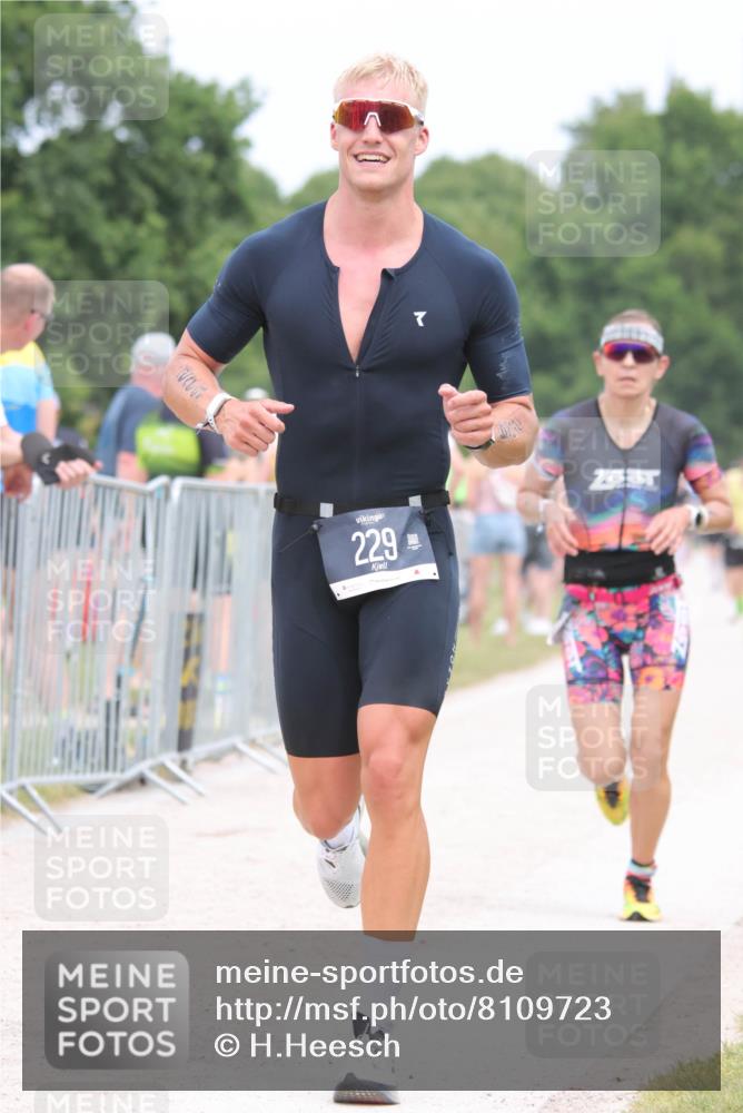 22.06.2025 - Viking Triathlon H.Heesch http://msf.ph/oto/8109723 22.06.2025 14:39:54 Laufen 72, 158, 229 meine-sportfotos.de