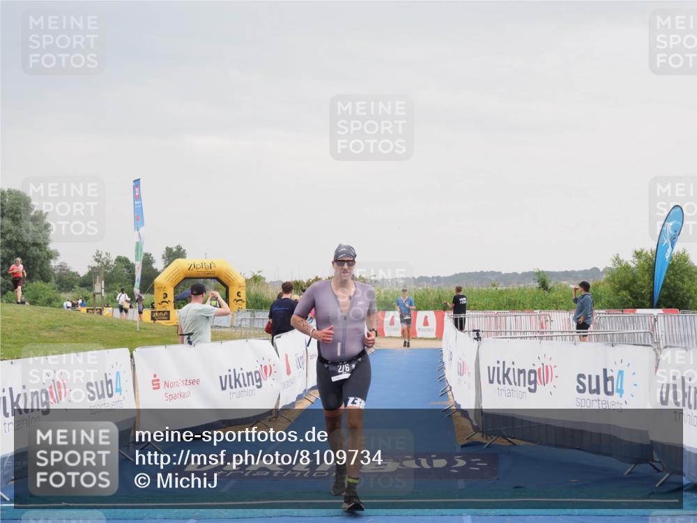 22.06.2025 - Viking Triathlon MichiJ http://msf.ph/oto/8109734 22.06.2025 16:38:49 Ziel 276 meine-sportfotos.de