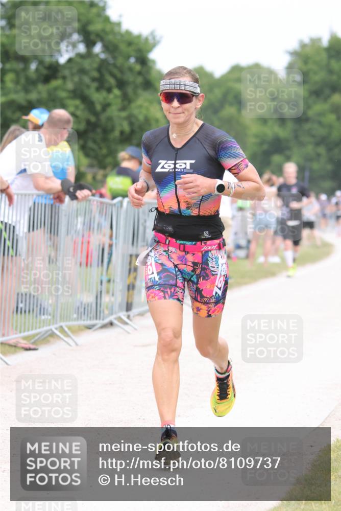 22.06.2025 - Viking Triathlon H.Heesch http://msf.ph/oto/8109737 22.06.2025 14:39:56 Laufen 72, 158, 229 meine-sportfotos.de