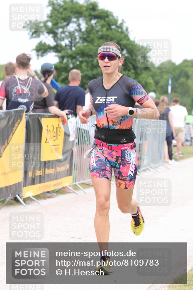 22.06.2025 - Viking Triathlon H.Heesch http://msf.ph/oto/8109783 22.06.2025 14:39:57 Laufen 72, 229 meine-sportfotos.de