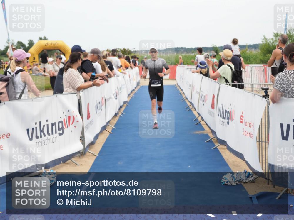 22.06.2025 - Viking Triathlon MichiJ http://msf.ph/oto/8109798 22.06.2025 15:01:17 Ziel 132 meine-sportfotos.de