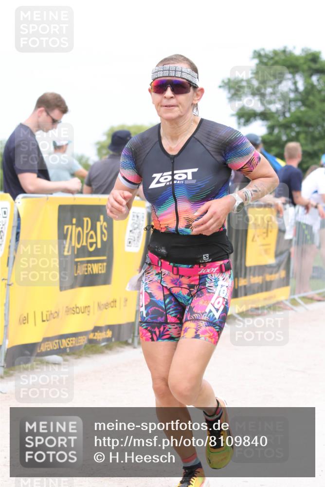22.06.2025 - Viking Triathlon H.Heesch http://msf.ph/oto/8109840 22.06.2025 14:39:57 Laufen 72, 229 meine-sportfotos.de