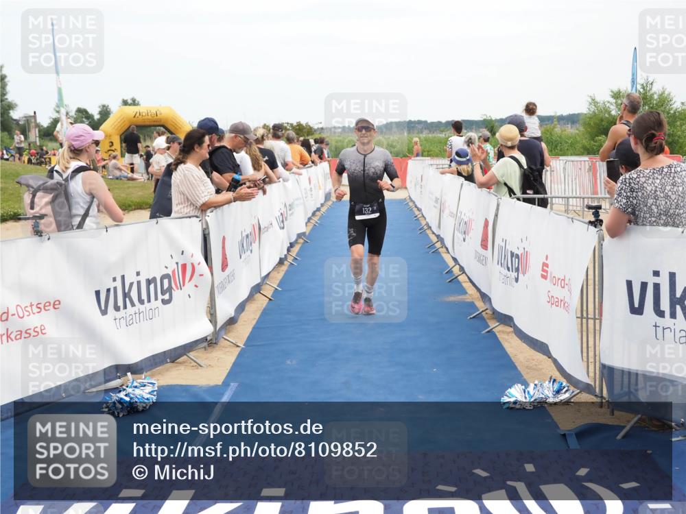 22.06.2025 - Viking Triathlon MichiJ http://msf.ph/oto/8109852 22.06.2025 15:01:18 Ziel 132 meine-sportfotos.de