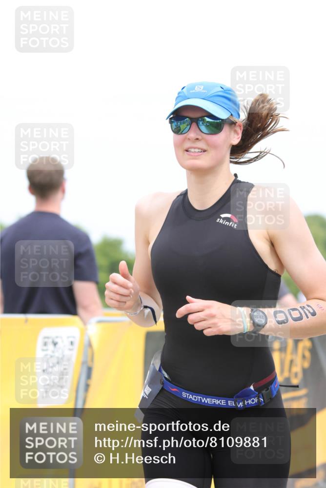 22.06.2025 - Viking Triathlon H.Heesch http://msf.ph/oto/8109881 22.06.2025 14:44:22 Laufen 91, 200, 383, 494 meine-sportfotos.de