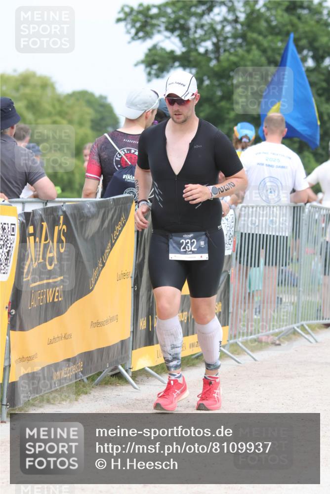 22.06.2025 - Viking Triathlon H.Heesch http://msf.ph/oto/8109937 22.06.2025 14:44:28 Laufen 177, 232, 494 meine-sportfotos.de