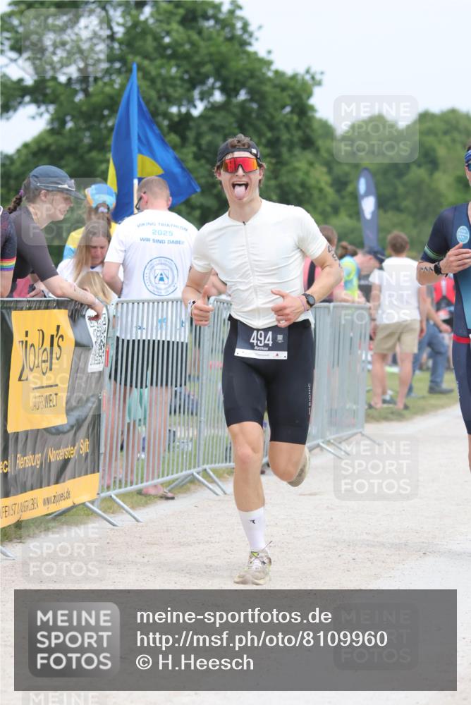 22.06.2025 - Viking Triathlon H.Heesch http://msf.ph/oto/8109960 22.06.2025 14:44:29 Laufen 177, 232, 494 meine-sportfotos.de