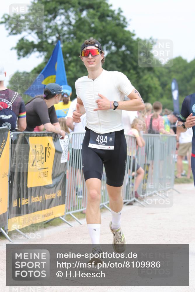 22.06.2025 - Viking Triathlon H.Heesch http://msf.ph/oto/8109986 22.06.2025 14:44:29 Laufen 177, 232, 494 meine-sportfotos.de
