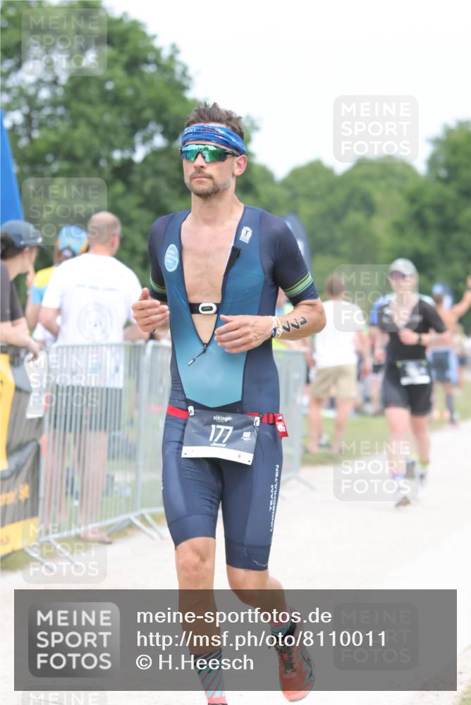 22.06.2025 - Viking Triathlon H.Heesch http://msf.ph/oto/8110011 22.06.2025 14:44:31 Laufen 177, 232, 285, 494 meine-sportfotos.de