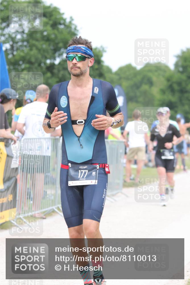 22.06.2025 - Viking Triathlon H.Heesch http://msf.ph/oto/8110013 22.06.2025 14:44:31 Laufen 177, 232, 285, 494 meine-sportfotos.de