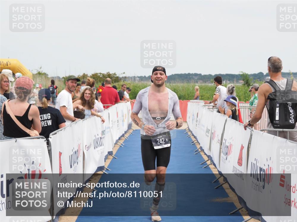 22.06.2025 - Viking Triathlon MichiJ http://msf.ph/oto/8110051 22.06.2025 14:52:32 Ziel 101, 242 meine-sportfotos.de