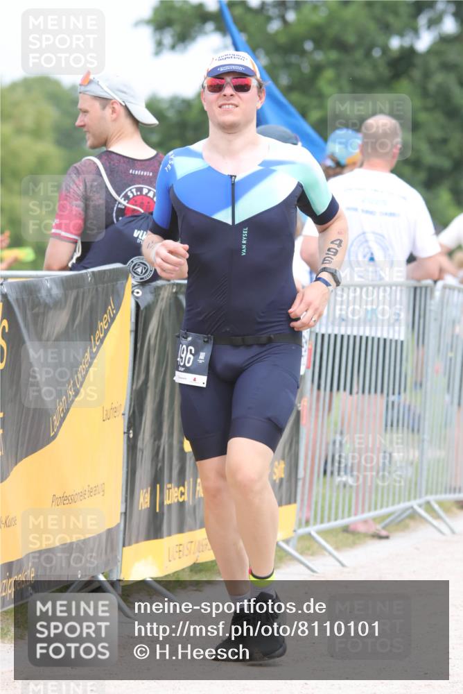 22.06.2025 - Viking Triathlon H.Heesch http://msf.ph/oto/8110101 22.06.2025 14:44:37 Laufen 285, 496 meine-sportfotos.de