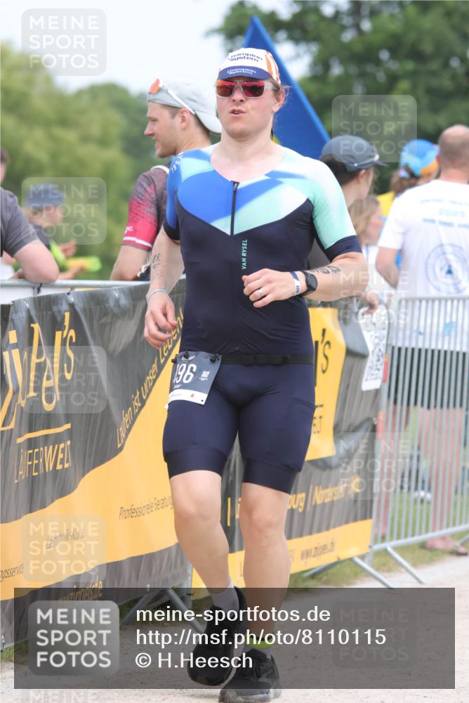22.06.2025 - Viking Triathlon H.Heesch http://msf.ph/oto/8110115 22.06.2025 14:44:38 Laufen 285, 496 meine-sportfotos.de