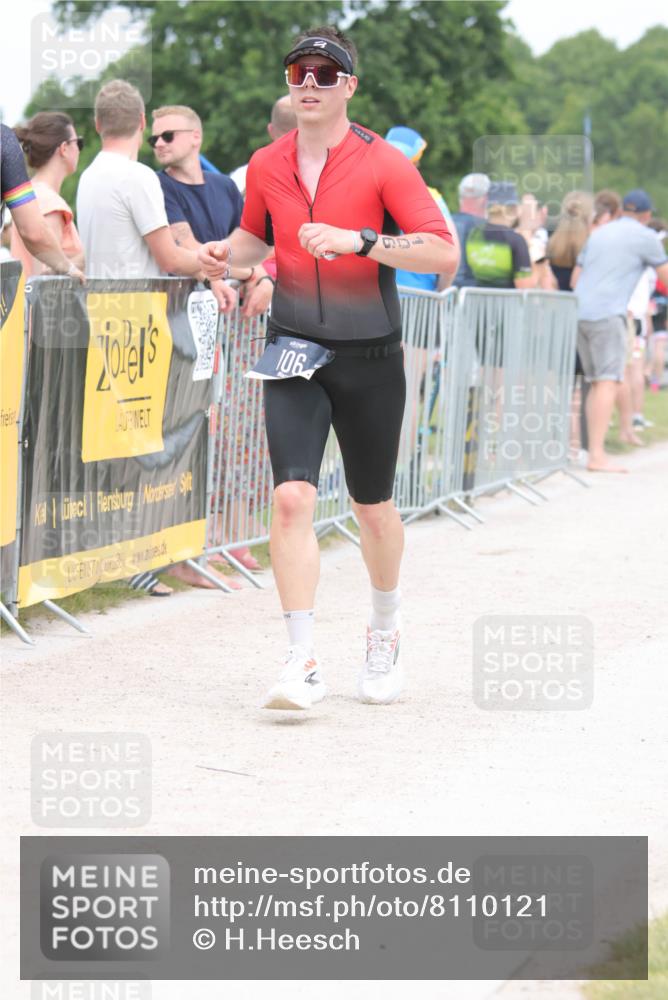 22.06.2025 - Viking Triathlon H.Heesch http://msf.ph/oto/8110121 22.06.2025 14:40:14 Laufen 106, 234, 358 meine-sportfotos.de