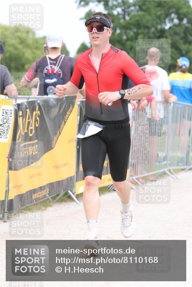 22.06.2025 - Viking Triathlon H.Heesch http://msf.ph/oto/8110168 22.06.2025 14:40:15 Laufen 106, 234, 298, 358 meine-sportfotos.de