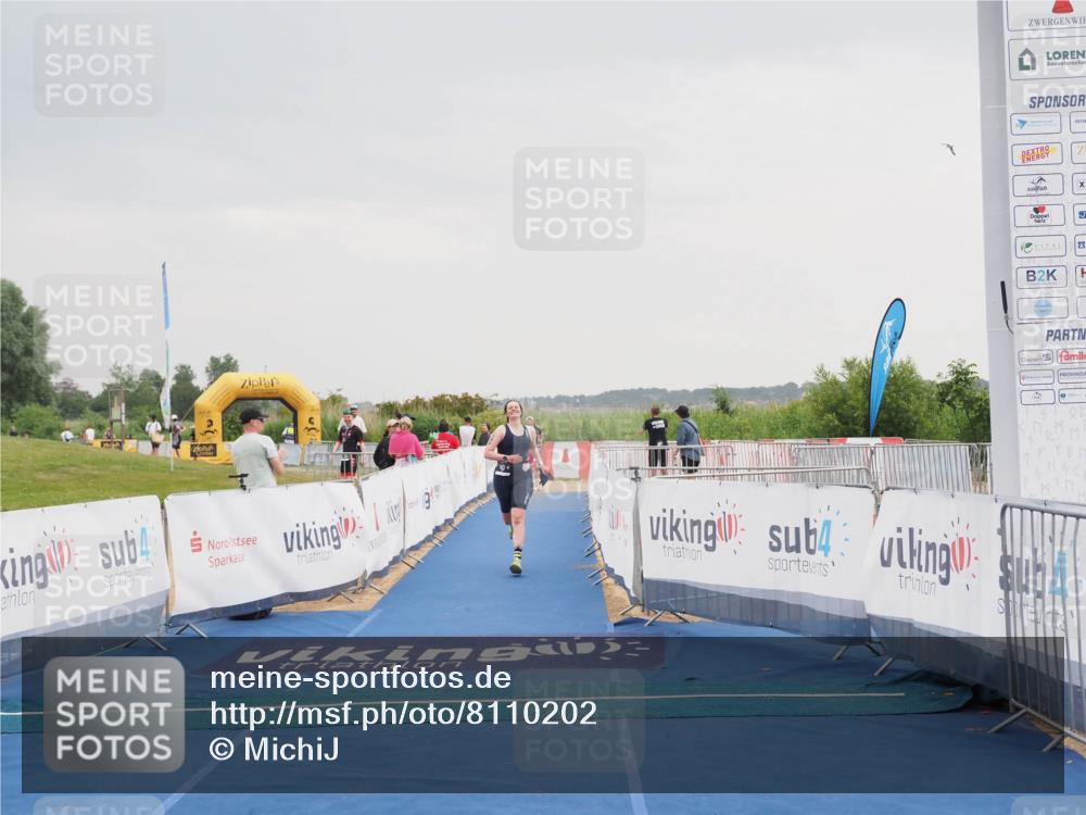 22.06.2025 - Viking Triathlon MichiJ http://msf.ph/oto/8110202 22.06.2025 16:39:18 Ziel 140 meine-sportfotos.de