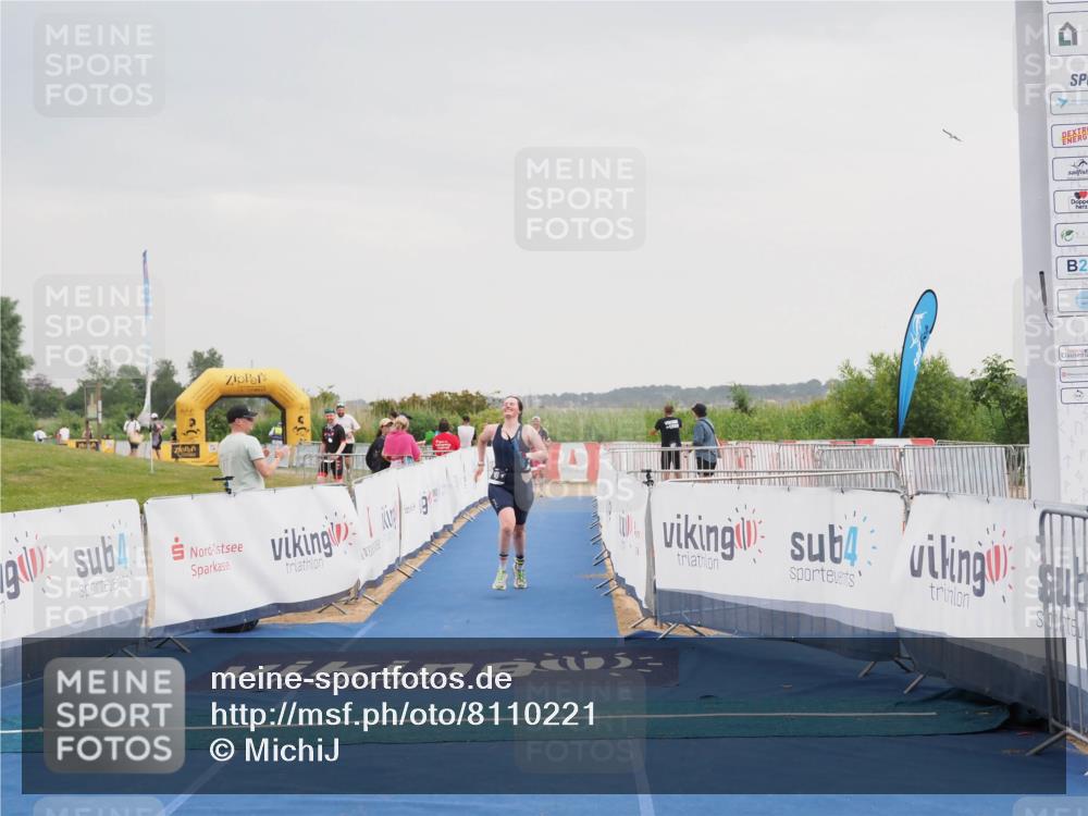 22.06.2025 - Viking Triathlon MichiJ http://msf.ph/oto/8110221 22.06.2025 16:39:18 Ziel 140 meine-sportfotos.de
