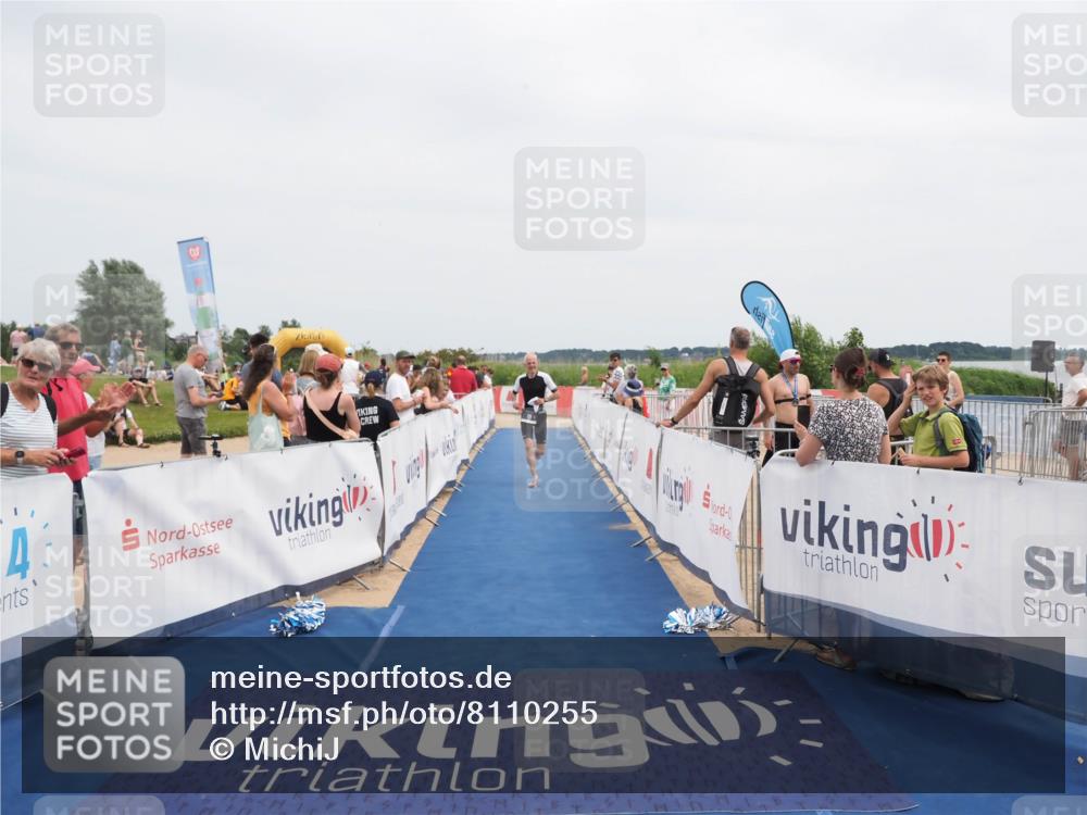 22.06.2025 - Viking Triathlon MichiJ http://msf.ph/oto/8110255 22.06.2025 14:52:35 Ziel 101, 242 meine-sportfotos.de
