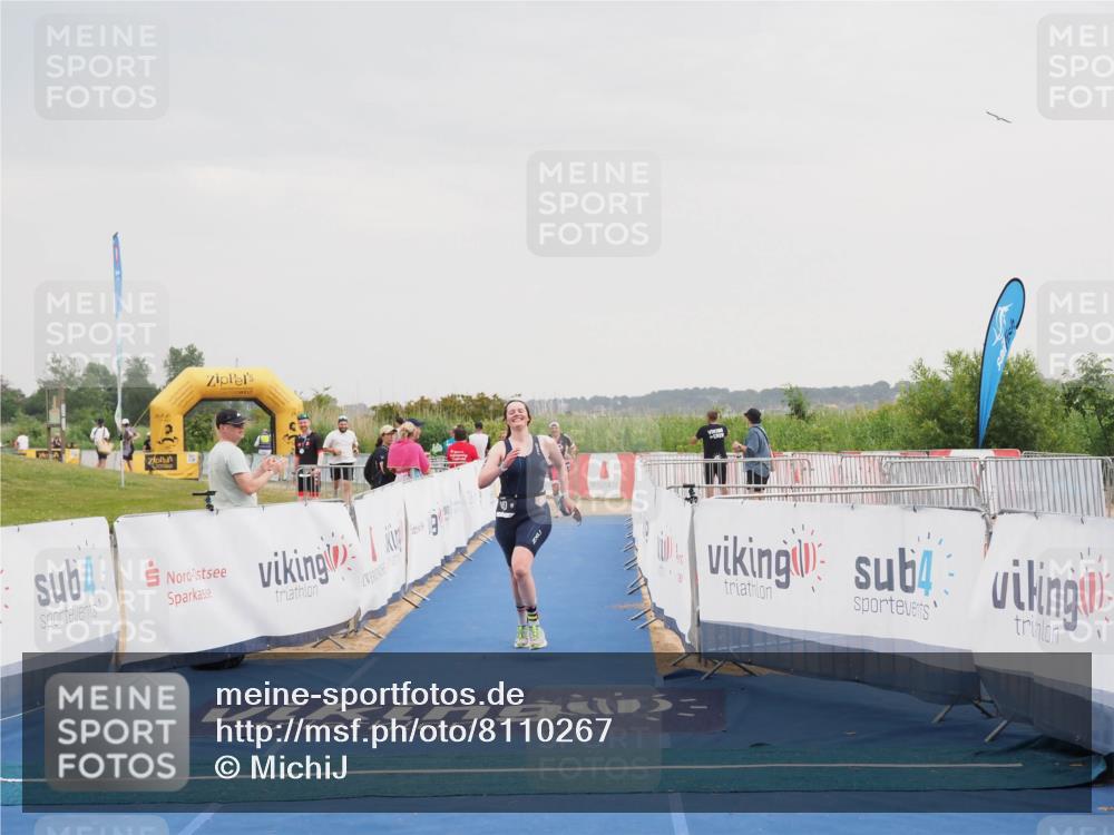 22.06.2025 - Viking Triathlon MichiJ http://msf.ph/oto/8110267 22.06.2025 16:39:18 Ziel 140 meine-sportfotos.de
