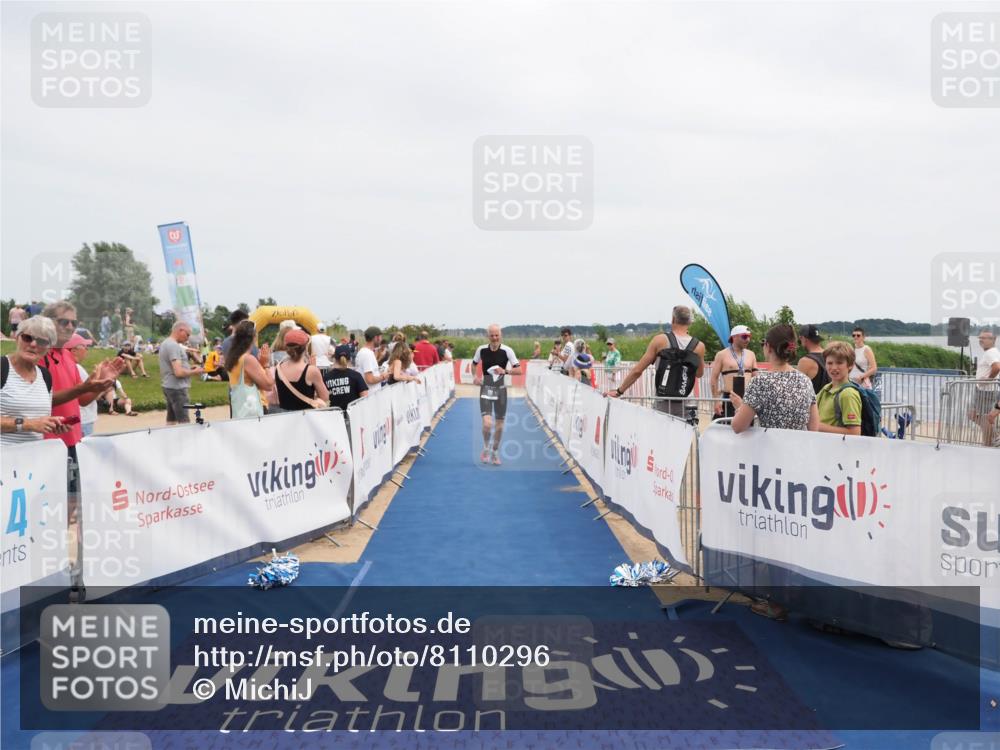 22.06.2025 - Viking Triathlon MichiJ http://msf.ph/oto/8110296 22.06.2025 14:52:36 Ziel 101, 242 meine-sportfotos.de