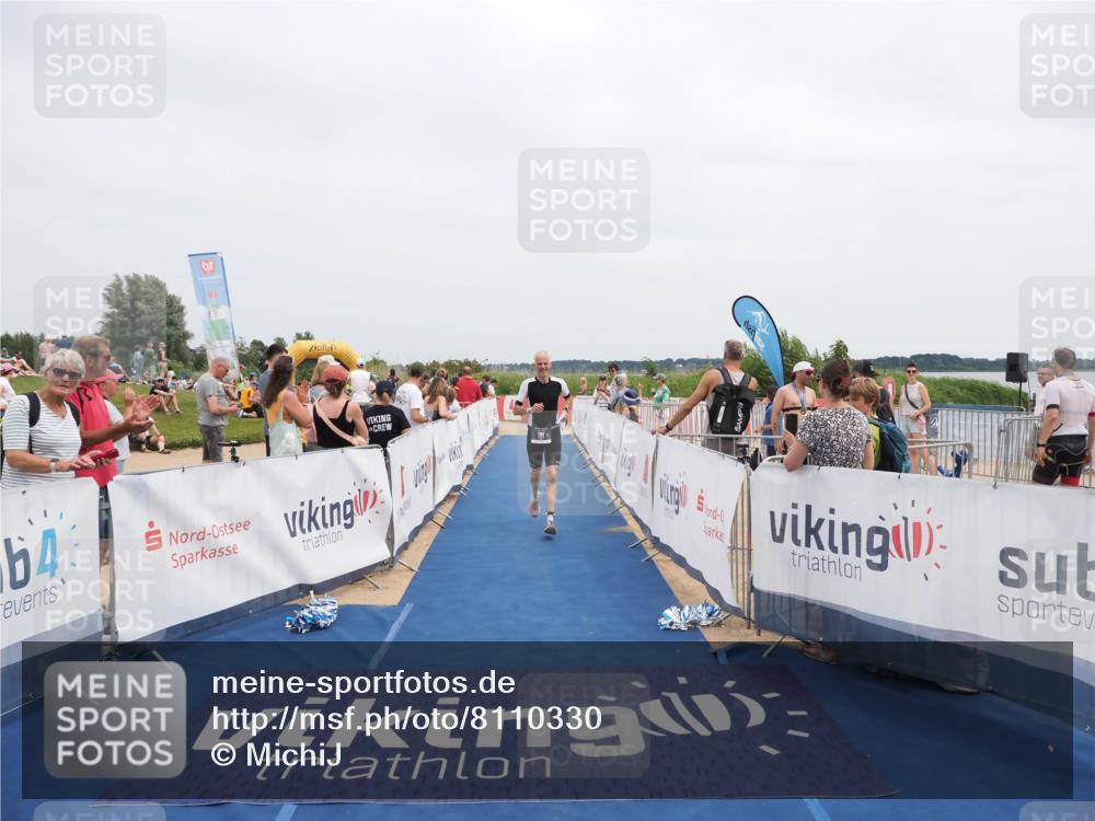 22.06.2025 - Viking Triathlon MichiJ http://msf.ph/oto/8110330 22.06.2025 14:52:36 Ziel 101, 242 meine-sportfotos.de