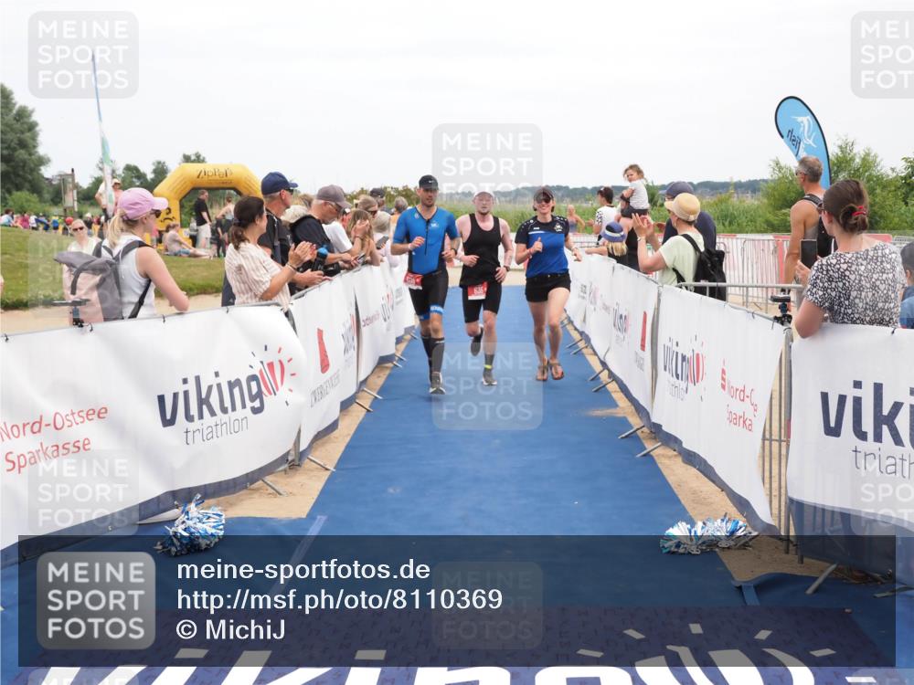 22.06.2025 - Viking Triathlon MichiJ http://msf.ph/oto/8110369 22.06.2025 15:01:28 Ziel 635 meine-sportfotos.de