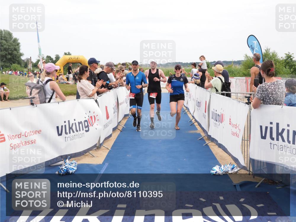 22.06.2025 - Viking Triathlon MichiJ http://msf.ph/oto/8110395 22.06.2025 15:01:28 Ziel 635 meine-sportfotos.de